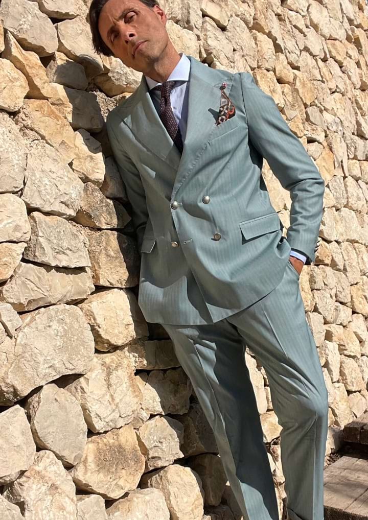 Traje hombre botones cruzados Quattro.