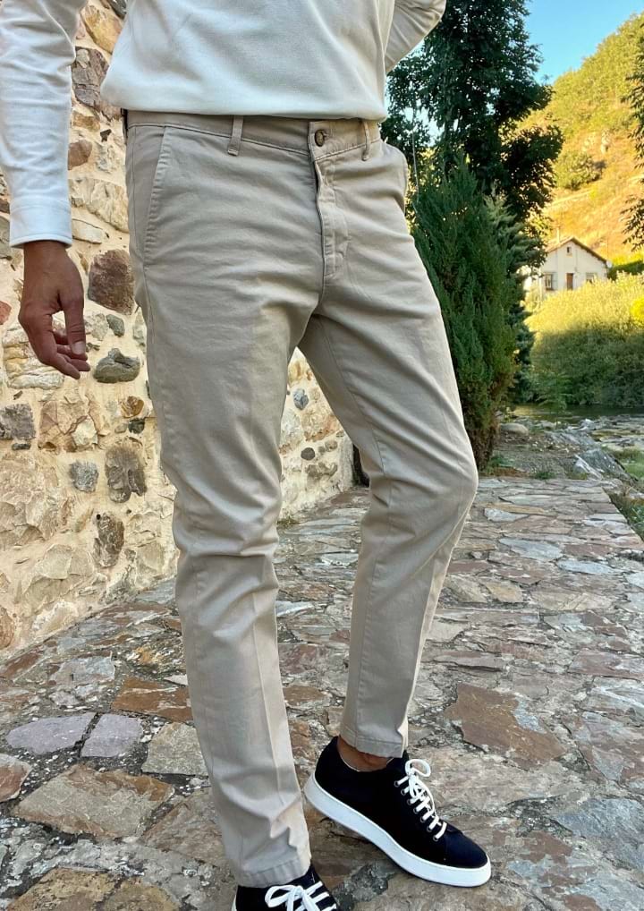 Pantalón chino hombre Vesuviani beige