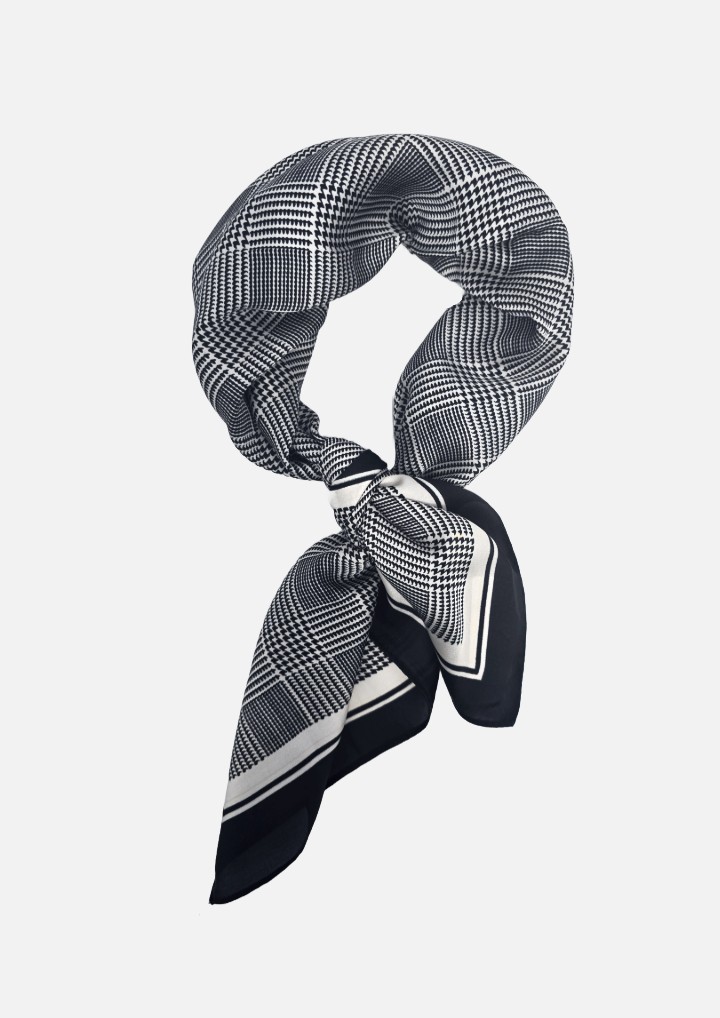 Silk neckerchief Carlo Valencia