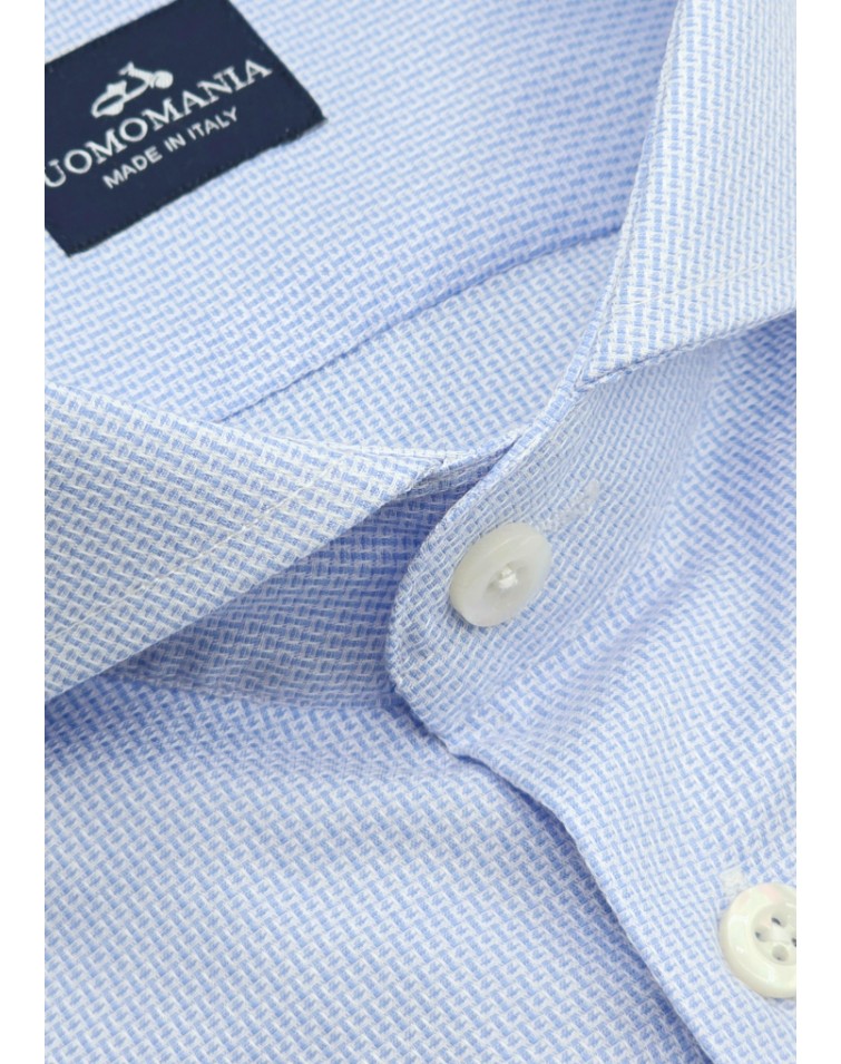 Detalle cuello italiano camisa Volare