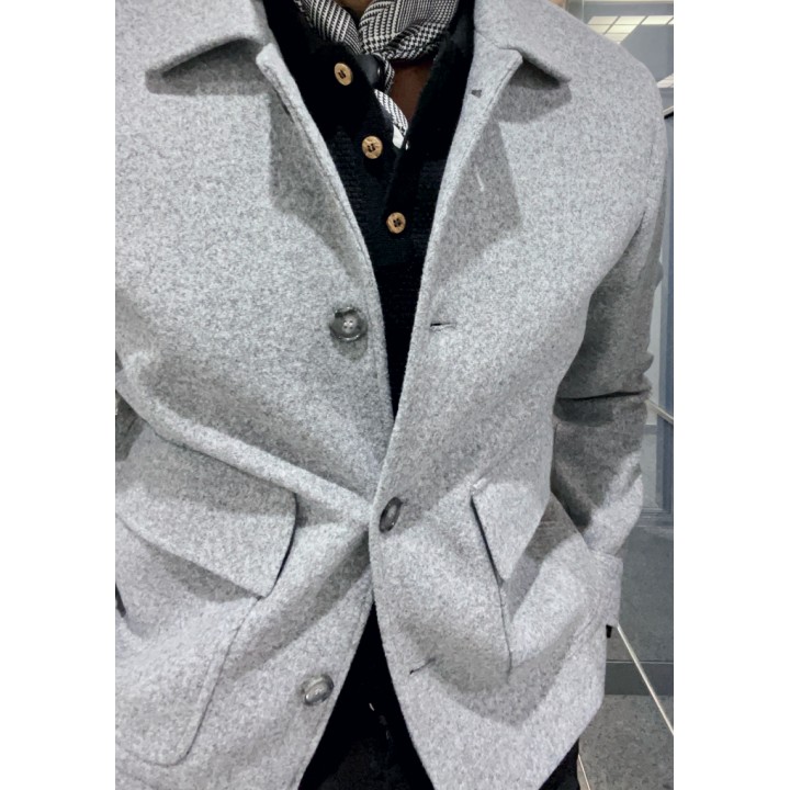 Detalle Chaqueta hombre Studio gris