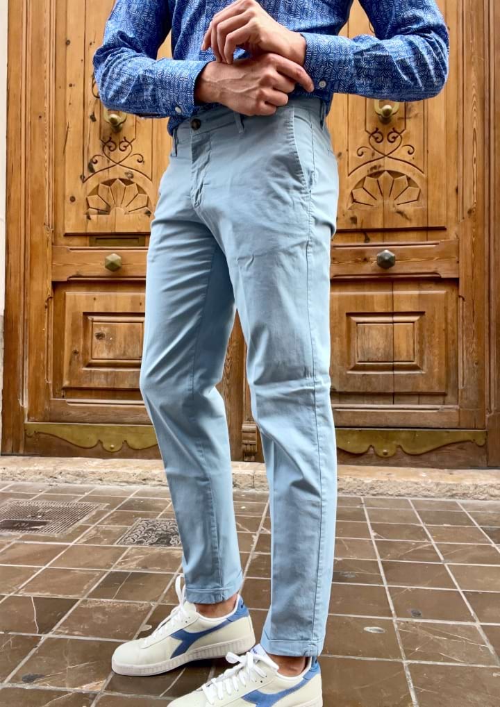 Pantalón hombre Carlo corte chino